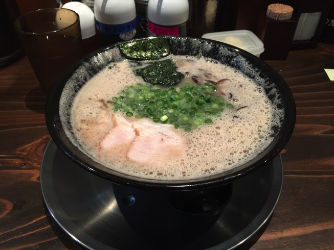 やっとマッチする博多ラーメン見つけたかも！？　「博多一双」