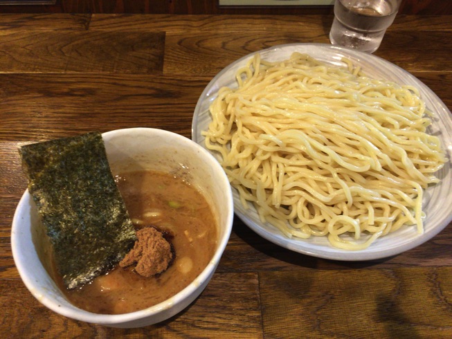 【新宿　風雲児】行列御免の大人気つけ麺を美味しく食べてきました。