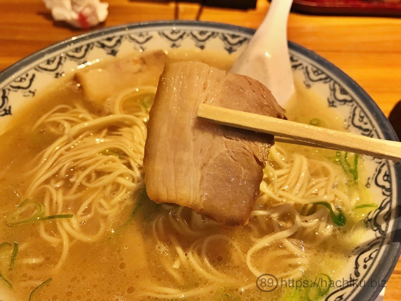 akanoren_28.jpg 天神赤のれん ラーメン チャーシュー