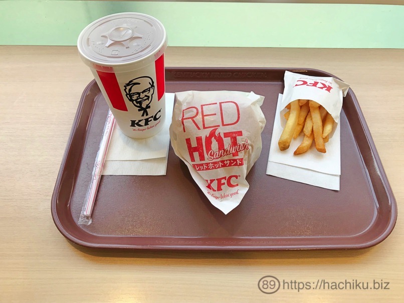KFC_redhotsand_5.jpg KFC redhotsand 5