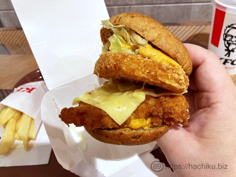 KFC_DX-chicken-sand15.jpg KFC DX chicken sand15